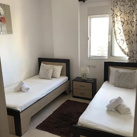 Albania Dream Holidays דירה סרנדה